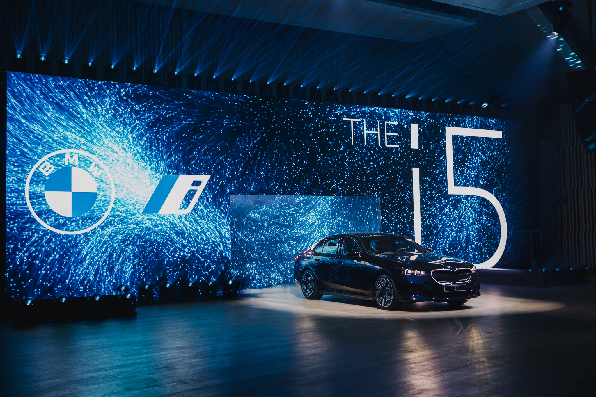 BMW i5 pirmizrāde Latvijā