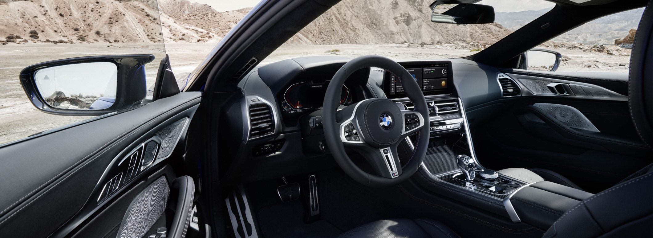 BMW 8. sērijas salons